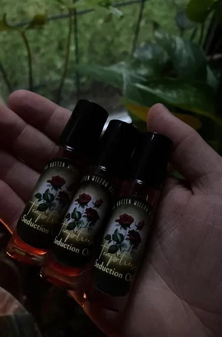 Temptress- Seduction Oil Roller
